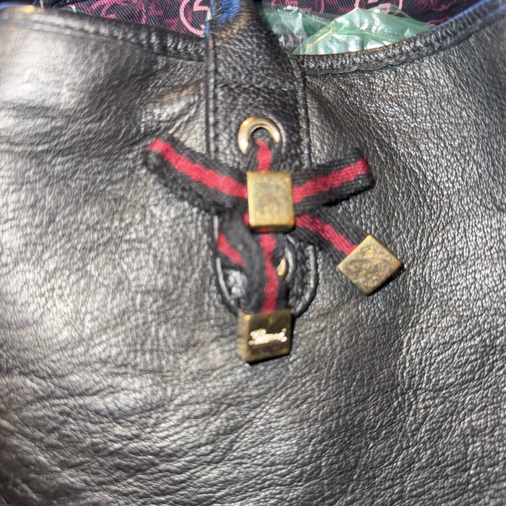 Gucci Black Leather Shoulder Bag - Picture 2 of 9
